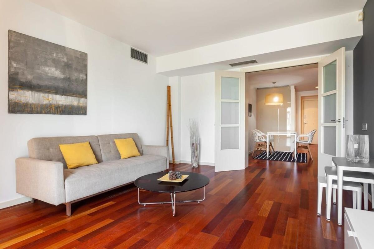 Placa Catalunya Modern 2bedroom With Balcony Apartamento